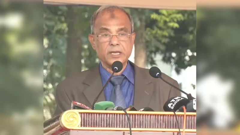 স্বরাষ্ট্র উপদেষ্টা লেফটেন্যান্ট জেনারেল মো. জাহাঙ্গীর আলম চৌধুরী (অব.)।
