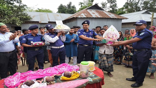 একই সঙ্গে জন্ম নেয়া তিনকন্যা ও প্রসূতি মায়ের দায়িত্ব নিলেন পুলিশ সুপার