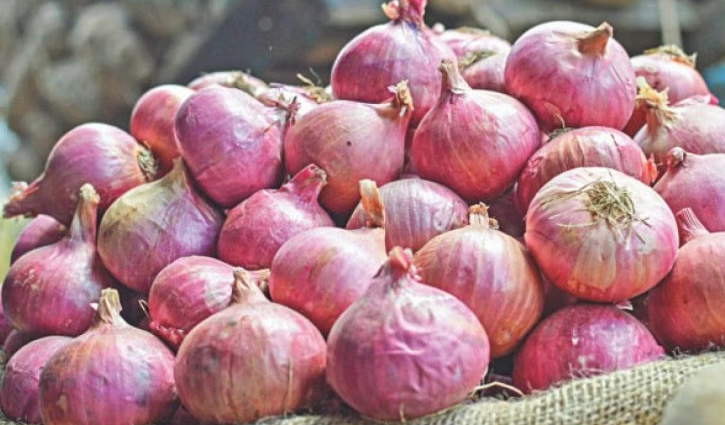 পেঁয়াজের হালি ৪০ টাকা!