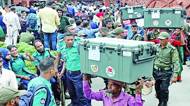 বরিশালে প্রাপ্ত ২৫ কেন্দ্র খোকন সেরনিয়াবাত এগিয়ে
