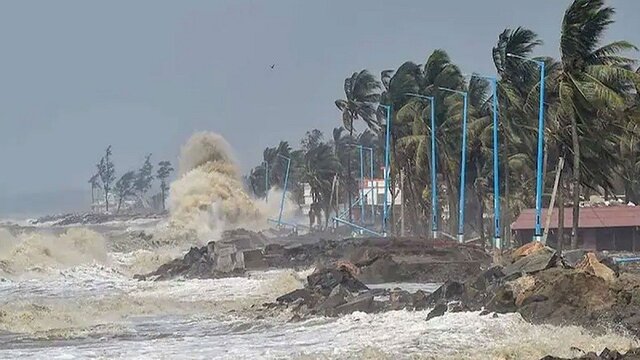 ২৬ মে বাংলাদেশে আঘাত হানতে পারে ঘূর্ণিঝড় ‘রেমাল’