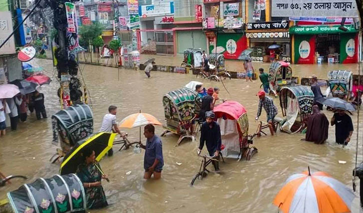 ভারত থেকে নেমে আসা ঢলে চট্টগ্রামে পানিবন্দি ৫ লাখের বেশি মানুষ