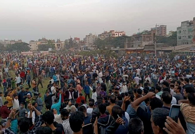 গোলাপবাগ মাঠে জড়ো হতে শুরু করেছে বিএনপি নেতাকর্মীরা