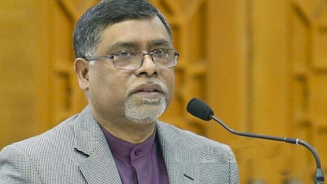 আমাদের সবাইকে সচেতন হতে হবে: স্বাস্থ্যমন্ত্রী