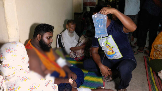 মসজিদে সাঈদীর জন্য দোয়া করায় ইমামকে কুপিয়ে জখম