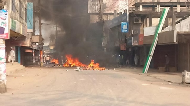 ১০ ঘণ্টা সংঘর্ষে কাদিয়ানী সম্প্রদায়ের দুইজন নিহত
