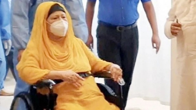 ‘নিবিড় পর্যবেক্ষণে’ খালেদা জিয়া
