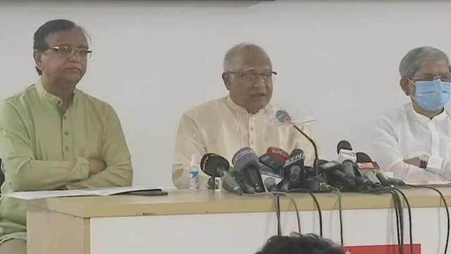 টানা ১৪ বছর গায়ের জোরে ক্ষমতায় আছে আ’লীগ: ড. মোশাররফ
