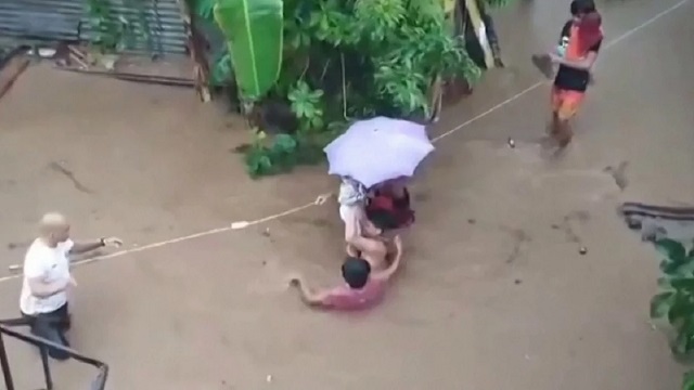 ফিলিপাইনে ভয়াবহ বন্যায় নিহত ১৩