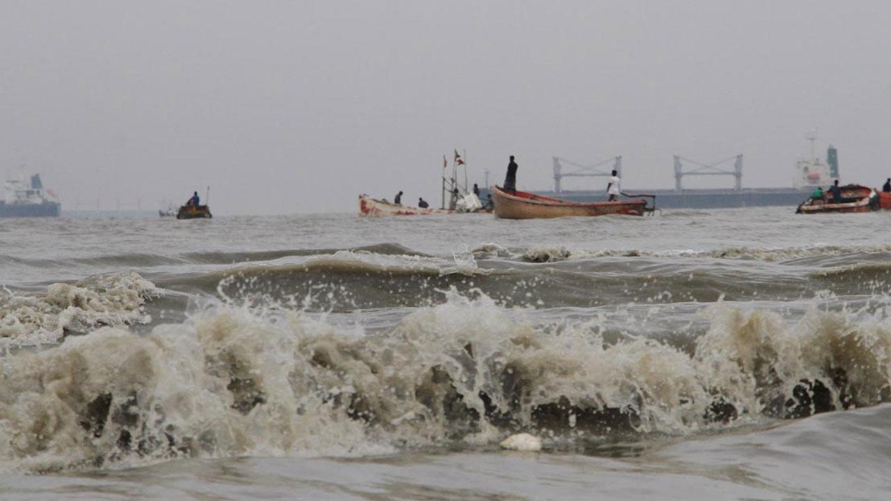লঘুচাপ বঙ্গোপসাগর, বৃষ্টি হতে পারে বুধবার