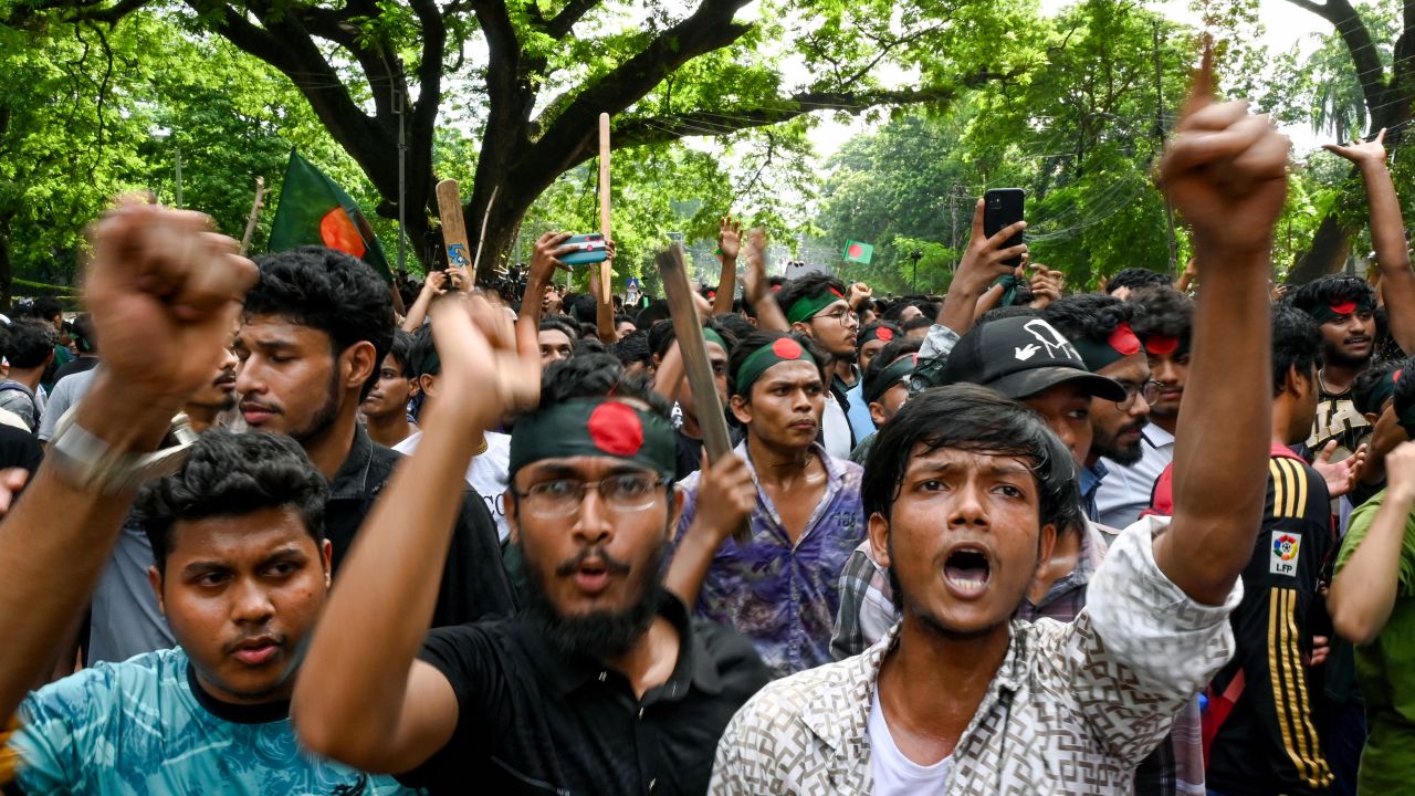 রোববারের সহিংসতায় পাঁচজন নিহত