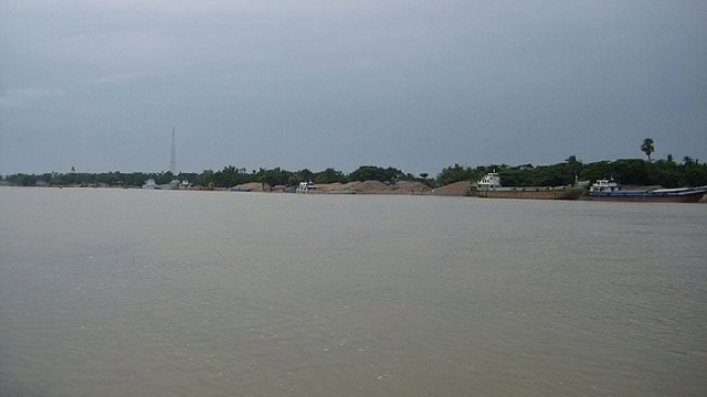 সিলেটে নদনদীর পানি বাড়ছে, সুরমার পানি বিপদসীমার উপরে